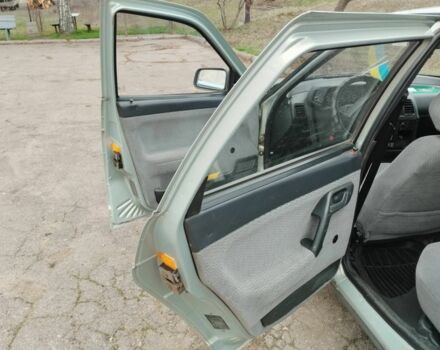 Серый ВАЗ 2111, объемом двигателя 1.5 л и пробегом 140 тыс. км за 2600 $, фото 3 на Automoto.ua