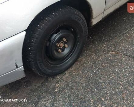 Серый ВАЗ 2111, объемом двигателя 1.5 л и пробегом 250 тыс. км за 1500 $, фото 1 на Automoto.ua