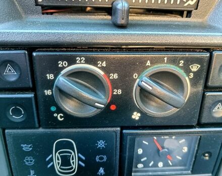 Серый ВАЗ 2111, объемом двигателя 1.5 л и пробегом 224 тыс. км за 1500 $, фото 6 на Automoto.ua