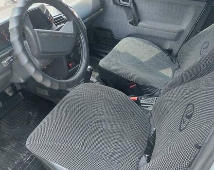 Серый ВАЗ 2111, объемом двигателя 1.5 л и пробегом 250 тыс. км за 1599 $, фото 9 на Automoto.ua