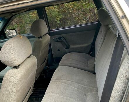 Серый ВАЗ 2111, объемом двигателя 1.6 л и пробегом 230 тыс. км за 970 $, фото 5 на Automoto.ua