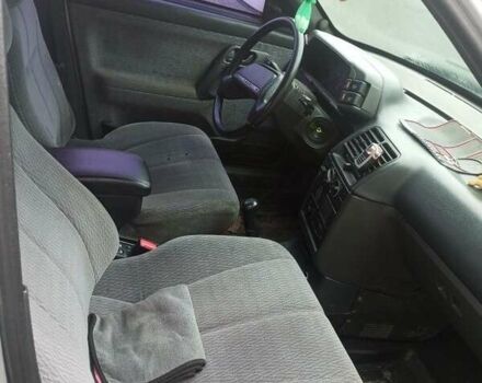 Сірий ВАЗ 2111, об'ємом двигуна 1.5 л та пробігом 346 тис. км за 2000 $, фото 2 на Automoto.ua