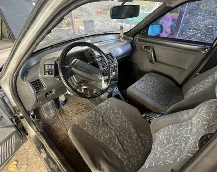 ВАЗ 2111 2003 в Кривом Роге на Automoto.ua Серый ВАЗ 2111, объемом двигателя 1.6 л и пробегом 30 тыс. км за 953 $, фото 8 на Automoto.ua