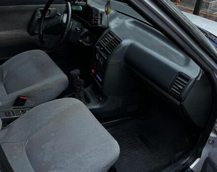 Серый ВАЗ 2111, объемом двигателя 1.5 л и пробегом 287 тыс. км за 1399 $, фото 3 на Automoto.ua