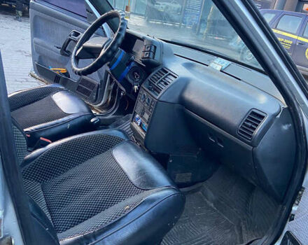 Серый ВАЗ 2111, объемом двигателя 1.5 л и пробегом 237 тыс. км за 2500 $, фото 7 на Automoto.ua