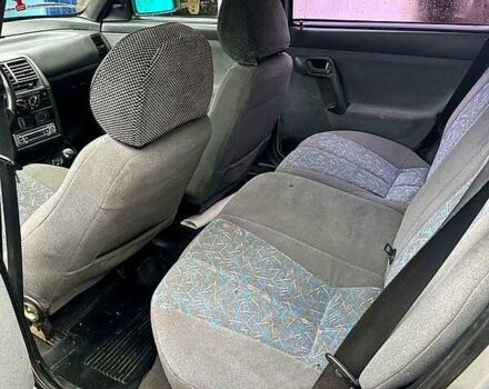 Серый ВАЗ 2111, объемом двигателя 1.5 л и пробегом 248 тыс. км за 2000 $, фото 2 на Automoto.ua