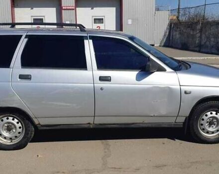 Серый ВАЗ 2111, объемом двигателя 1.5 л и пробегом 290 тыс. км за 2000 $, фото 5 на Automoto.ua