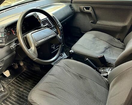 Сірий ВАЗ 2111, об'ємом двигуна 1.5 л та пробігом 199 тис. км за 2000 $, фото 4 на Automoto.ua