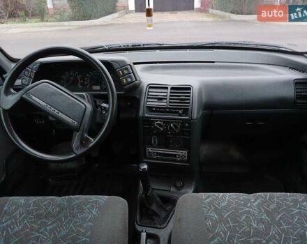 Сірий ВАЗ 2111, об'ємом двигуна 1.5 л та пробігом 248 тис. км за 1799 $, фото 6 на Automoto.ua