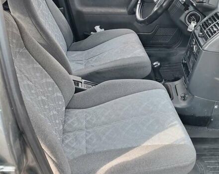 Сірий ВАЗ 2111, об'ємом двигуна 1.5 л та пробігом 257 тис. км за 1899 $, фото 6 на Automoto.ua