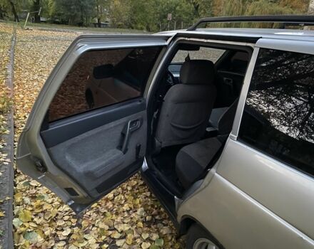 Серый ВАЗ 2111, объемом двигателя 1.5 л и пробегом 210 тыс. км за 1228 $, фото 13 на Automoto.ua