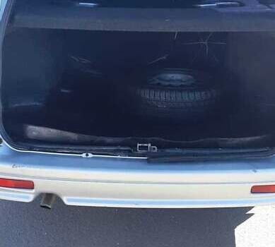 Серый ВАЗ 2111, объемом двигателя 1.5 л и пробегом 290 тыс. км за 2000 $, фото 9 на Automoto.ua