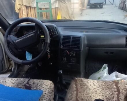 Серый ВАЗ 2111, объемом двигателя 1.6 л и пробегом 108 тыс. км за 2000 $, фото 7 на Automoto.ua