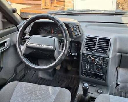 Сірий ВАЗ 2111, об'ємом двигуна 1.5 л та пробігом 257 тис. км за 1899 $, фото 2 на Automoto.ua