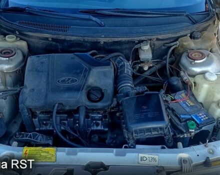 Сірий ВАЗ 2111, об'ємом двигуна 1.6 л та пробігом 214 тис. км за 2300 $, фото 4 на Automoto.ua