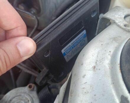 Серый ВАЗ 2111, объемом двигателя 1.6 л и пробегом 276 тыс. км за 1006 $, фото 7 на Automoto.ua