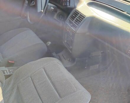 ВАЗ 2111 2005 в Полтаве на Automoto.ua Серый ВАЗ 2111, объемом двигателя 1.6 л и пробегом 230 тыс. км за 1750 $, фото 4 на Automoto.ua