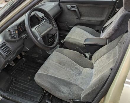 Серый ВАЗ 2111, объемом двигателя 1.6 л и пробегом 179 тыс. км за 1500 $, фото 6 на Automoto.ua