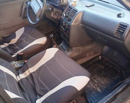 Серый ВАЗ 2111, объемом двигателя 1.6 л и пробегом 210 тыс. км за 1400 $, фото 2 на Automoto.ua