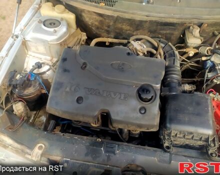 Серый ВАЗ 2111, объемом двигателя 1.6 л и пробегом 231 тыс. км за 1222 $, фото 1 на Automoto.ua