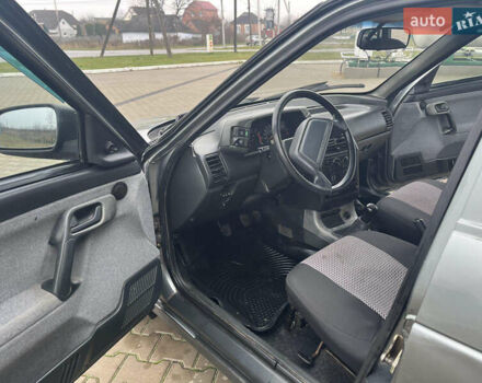 Сірий ВАЗ 2111, об'ємом двигуна 1.6 л та пробігом 260 тис. км за 2150 $, фото 4 на Automoto.ua
