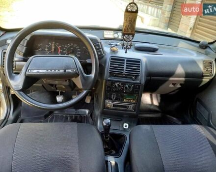 Серый ВАЗ 2111, объемом двигателя 1.6 л и пробегом 275 тыс. км за 2450 $, фото 2 на Automoto.ua