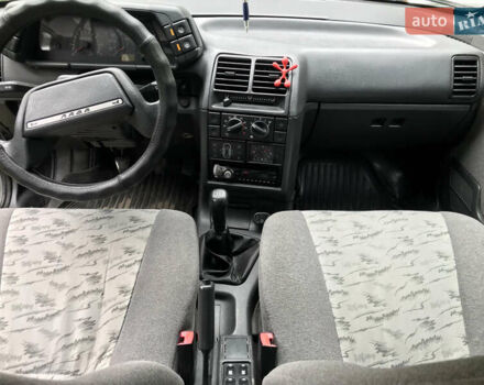 Серый ВАЗ 2111, объемом двигателя 1.6 л и пробегом 120 тыс. км за 1600 $, фото 6 на Automoto.ua