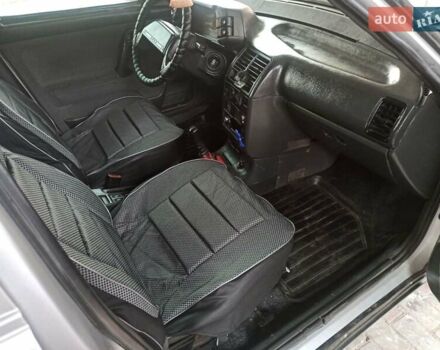 Серый ВАЗ 2111, объемом двигателя 1.6 л и пробегом 230 тыс. км за 2200 $, фото 2 на Automoto.ua