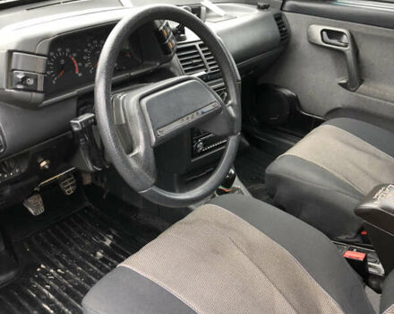 Серый ВАЗ 2111, объемом двигателя 1.6 л и пробегом 170 тыс. км за 1250 $, фото 5 на Automoto.ua