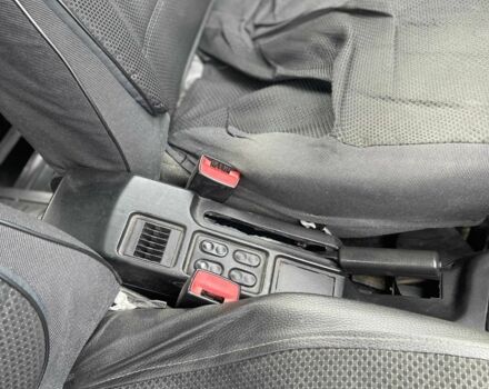 Серый ВАЗ 2111, объемом двигателя 1.6 л и пробегом 296 тыс. км за 1399 $, фото 9 на Automoto.ua