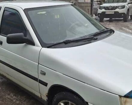 Серый ВАЗ 2111, объемом двигателя 1.6 л и пробегом 220 тыс. км за 2000 $, фото 2 на Automoto.ua