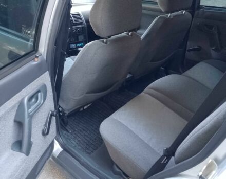 Сірий ВАЗ 2111, об'ємом двигуна 1.6 л та пробігом 111 тис. км за 3200 $, фото 9 на Automoto.ua