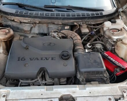 Серый ВАЗ 2111, объемом двигателя 1.6 л и пробегом 100 тыс. км за 2000 $, фото 2 на Automoto.ua