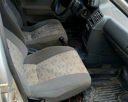 Серый ВАЗ 2111, объемом двигателя 1.6 л и пробегом 285 тыс. км за 2200 $, фото 6 на Automoto.ua