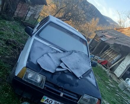 Серый ВАЗ 2111, объемом двигателя 1.6 л и пробегом 300 тыс. км за 700 $, фото 4 на Automoto.ua