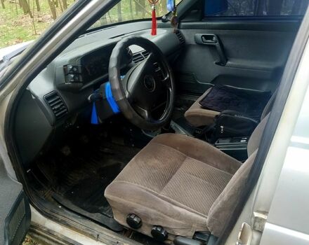 Серый ВАЗ 2111, объемом двигателя 1.6 л и пробегом 211 тыс. км за 1600 $, фото 9 на Automoto.ua