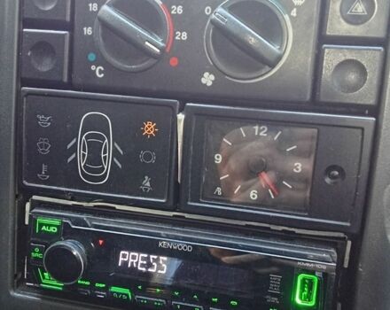 Серый ВАЗ 2111, объемом двигателя 0 л и пробегом 132 тыс. км за 2000 $, фото 3 на Automoto.ua