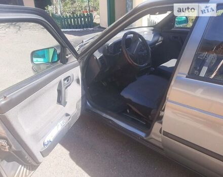 Серый ВАЗ 2111, объемом двигателя 1.6 л и пробегом 114 тыс. км за 2650 $, фото 10 на Automoto.ua