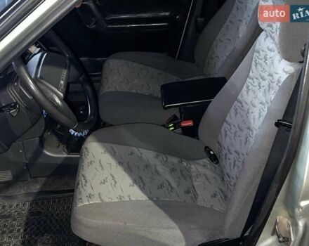 Серый ВАЗ 2111, объемом двигателя 1.6 л и пробегом 183 тыс. км за 2350 $, фото 5 на Automoto.ua