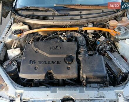 Серый ВАЗ 2111, объемом двигателя 1.5 л и пробегом 240 тыс. км за 999 $, фото 10 на Automoto.ua