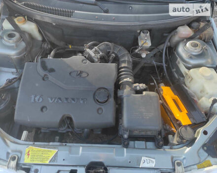 Сірий ВАЗ 2111, об'ємом двигуна 0 л та пробігом 188 тис. км за 2300 $, фото 4 на Automoto.ua