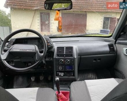 Серый ВАЗ 2111, объемом двигателя 1.6 л и пробегом 379 тыс. км за 1500 $, фото 5 на Automoto.ua