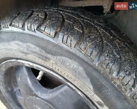 Серый ВАЗ 2111, объемом двигателя 1.5 л и пробегом 240 тыс. км за 999 $, фото 6 на Automoto.ua