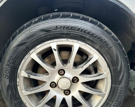 Серый ВАЗ 2111, объемом двигателя 1.6 л и пробегом 201 тыс. км за 1950 $, фото 3 на Automoto.ua