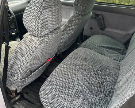 Серый ВАЗ 2111, объемом двигателя 1.6 л и пробегом 302 тыс. км за 1600 $, фото 5 на Automoto.ua