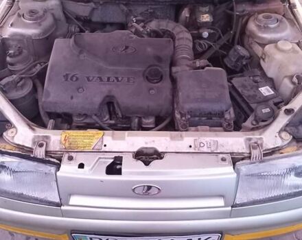 Серый ВАЗ 2111, объемом двигателя 1.6 л и пробегом 263 тыс. км за 1100 $, фото 9 на Automoto.ua