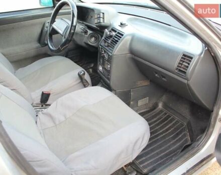 Серый ВАЗ 2111, объемом двигателя 1.6 л и пробегом 188 тыс. км за 1800 $, фото 10 на Automoto.ua