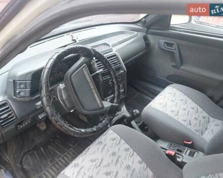 Серый ВАЗ 2111, объемом двигателя 1.6 л и пробегом 184 тыс. км за 2200 $, фото 3 на Automoto.ua