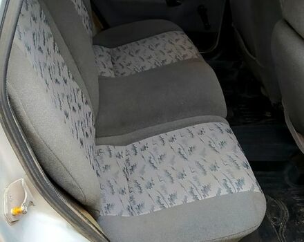 Серый ВАЗ 2111, объемом двигателя 1.6 л и пробегом 285 тыс. км за 2200 $, фото 4 на Automoto.ua