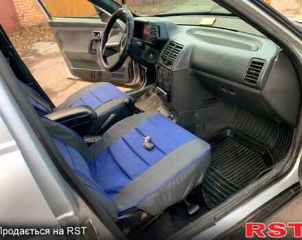 Серый ВАЗ 2111, объемом двигателя 1.6 л и пробегом 141 тыс. км за 3000 $, фото 7 на Automoto.ua